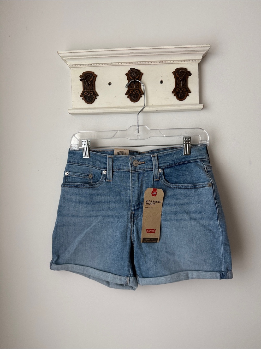 Levi's Light Blue Mid-Length Shorts Rolled Hem Denim Sculpt Hypersoft 4/27